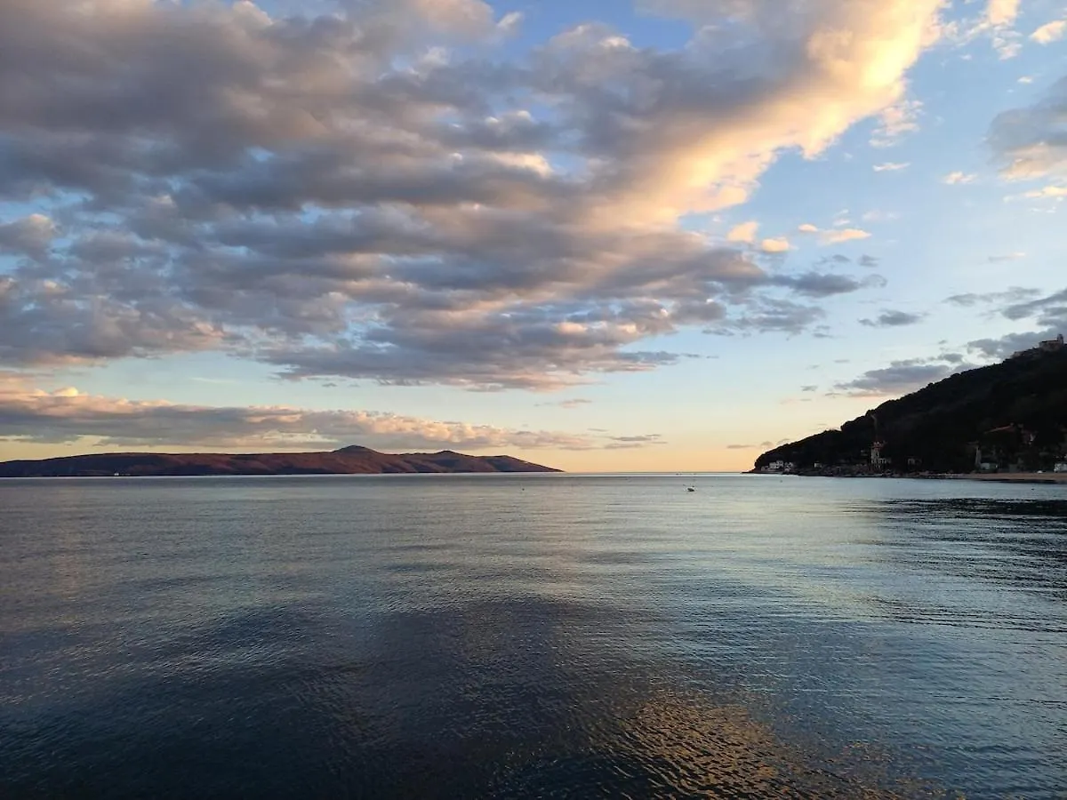 Holiday home Meerloft, Steinhaus Prem Mit Panorama Meerblick Moscenicka Draga Croatia